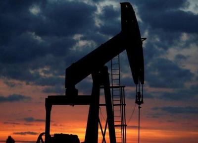 نفت با تحریم های آمریکا گران ماند