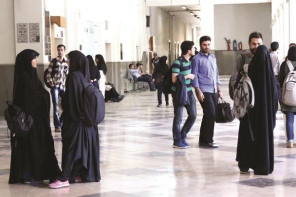 انتقال تعدادی از دانشجویان پزشکی به واحد علوم و تحقیقات