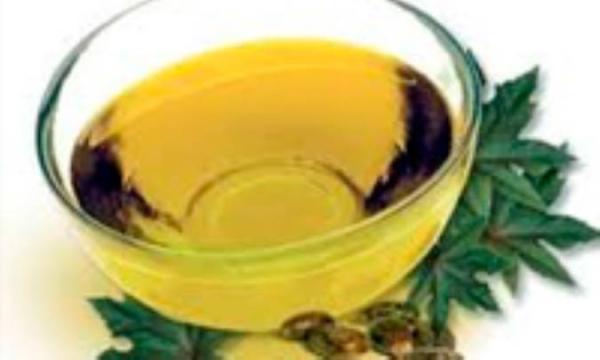 روغن کرچک برای مو